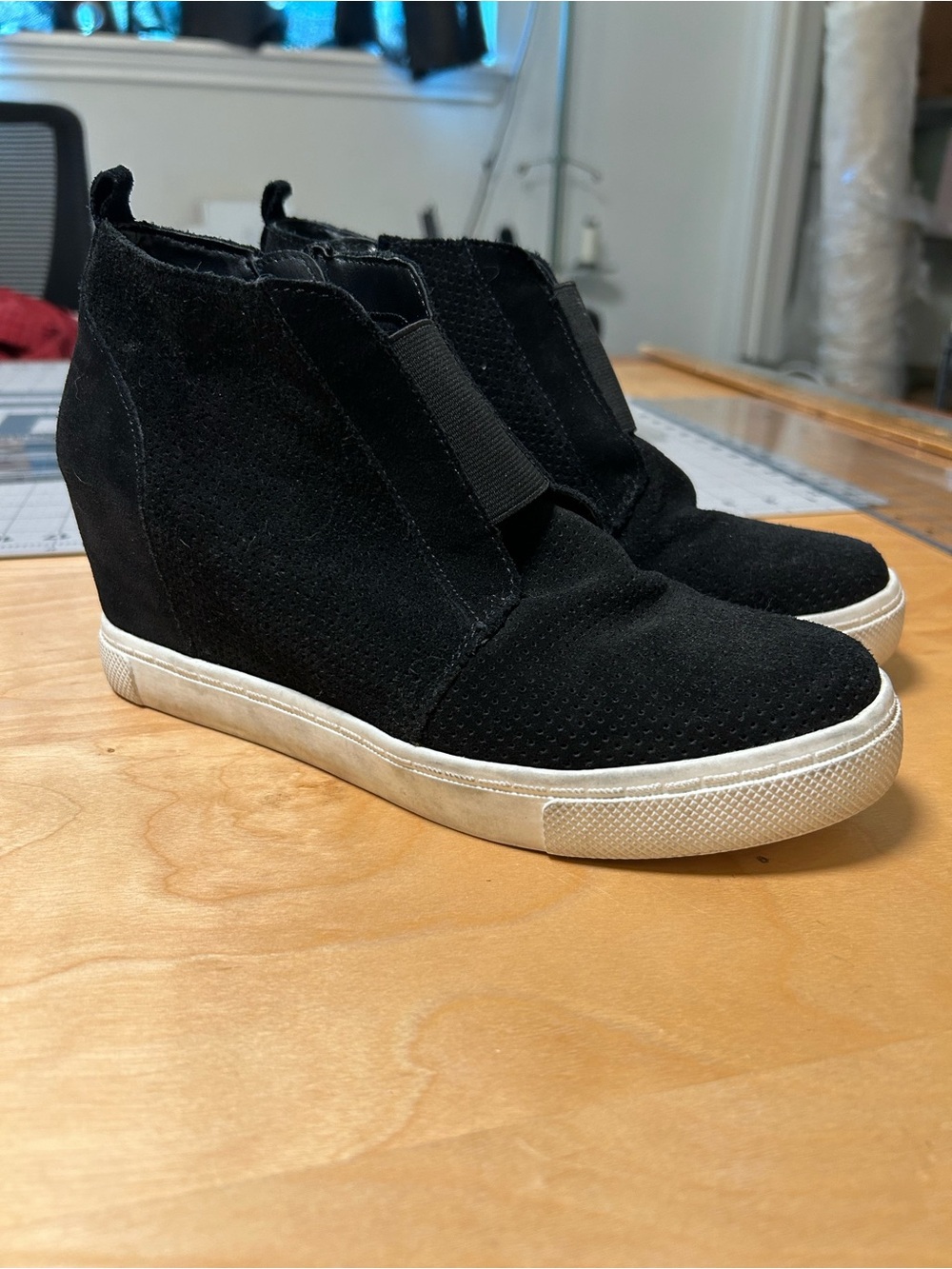 Steve Madden Waverly Black Suede Wedge Slip-On Sneakers